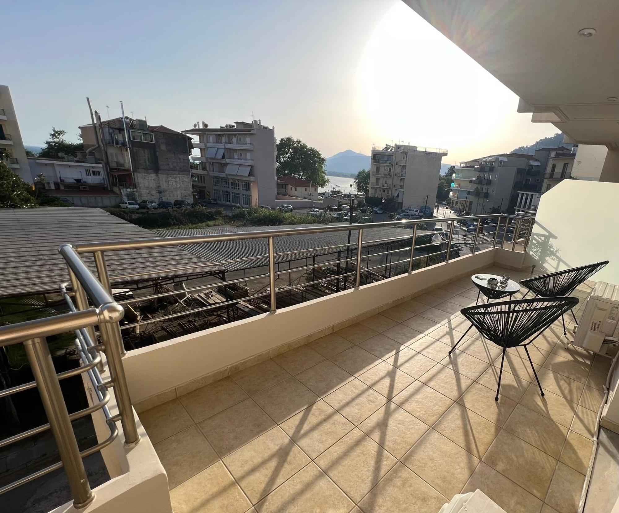 Niki Apartment 80 M2 In Gribovo Nafpaktos Exteriör bild